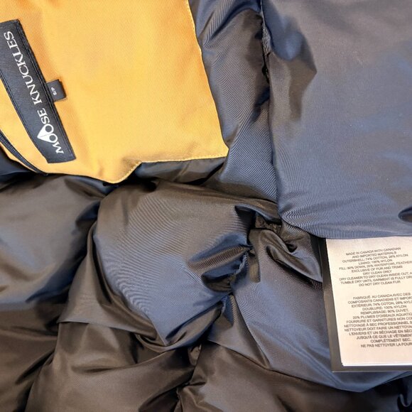 Moose Knuckles Men Original Ballistic Bomber – Small – Made in Canada - Picture 9 of 10